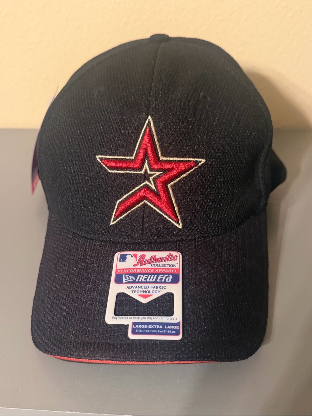 Vintage New Era Houston Astros 3930 Flex Fit Hat L/XL NWT MLB Authentic Cap